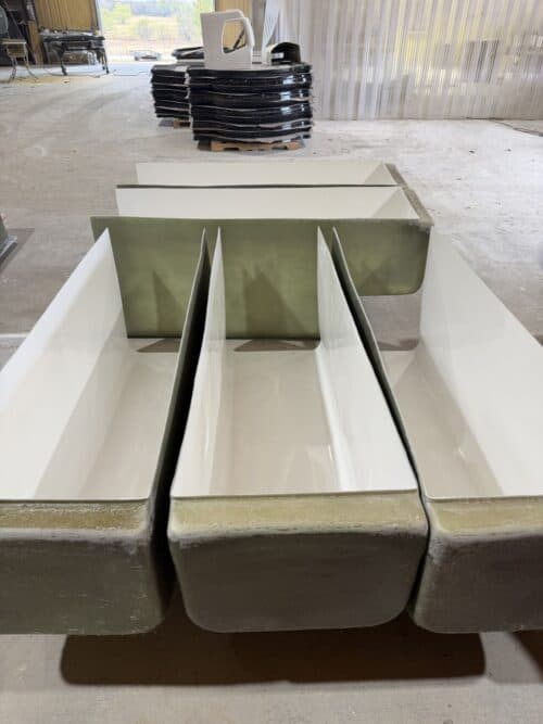 1763767934386 1763767934386